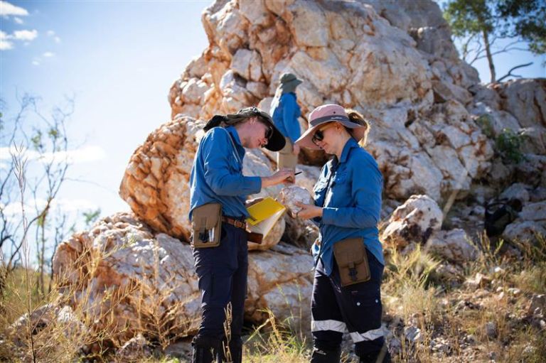 Geoscientists in the Mount Isa Cloncurry region
