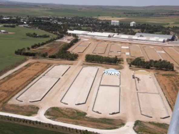 Figure: 2.4.10.1b Oblique Photography Grain Bunker Ex1
